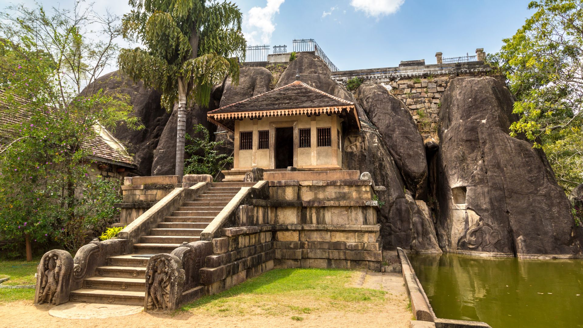 Anuradhapura: The Ancient Heartbeat of Buddhist Heritage in Sri Lanka