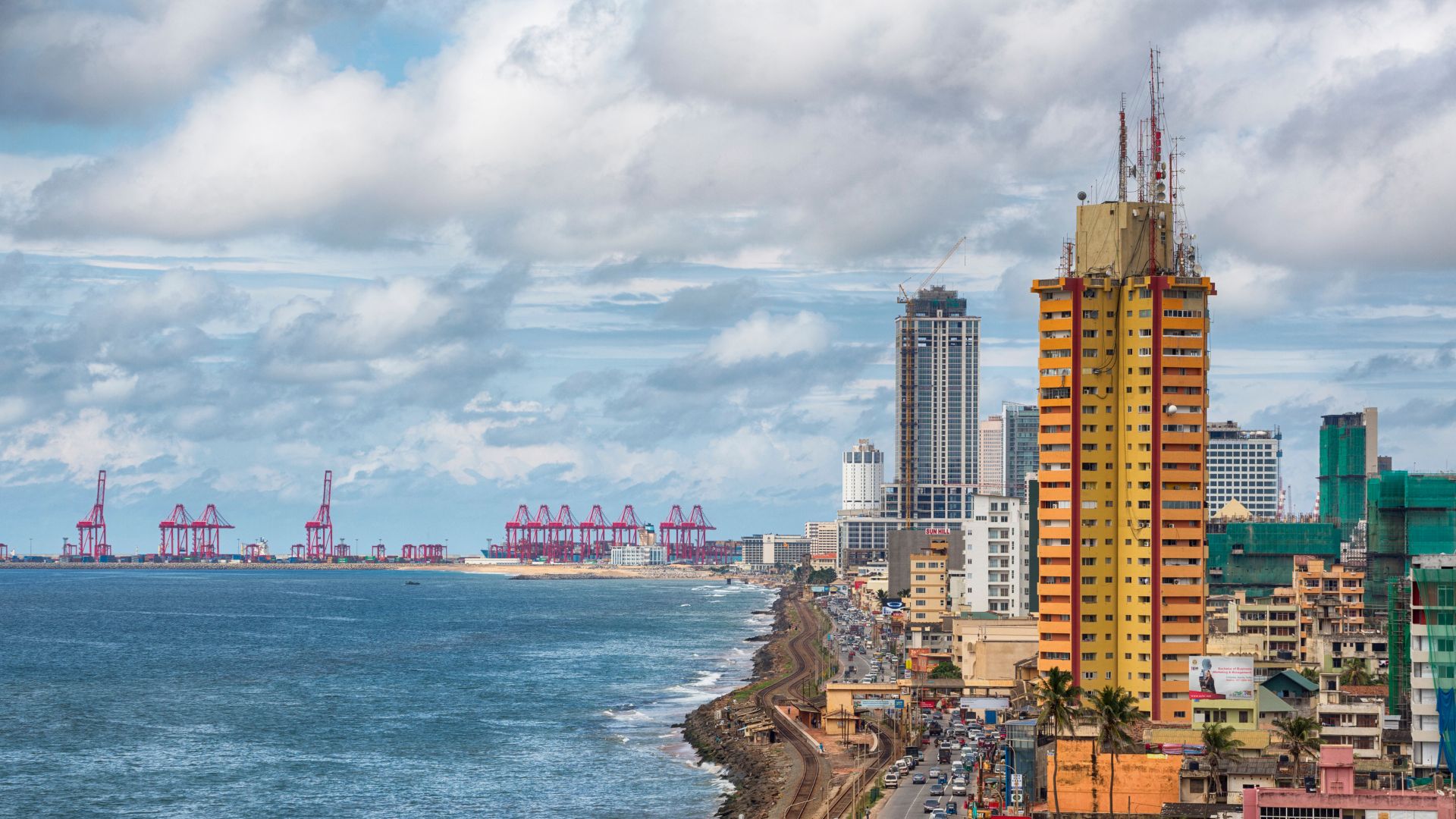 Colombo: A Captivating City Tour of Culture and History