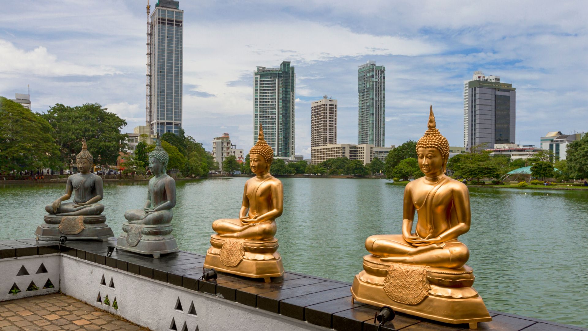 Colombo: A Captivating City Tour of Culture and History